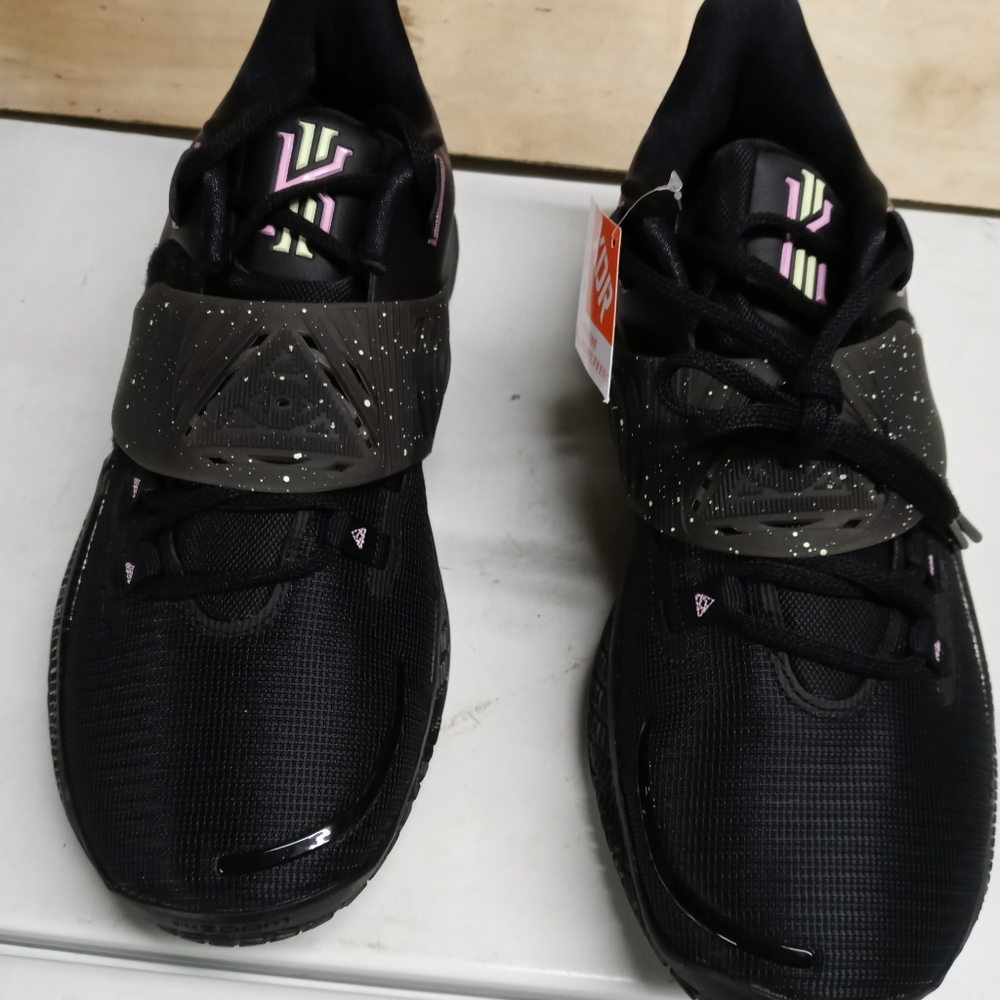 Nike kyrie 3